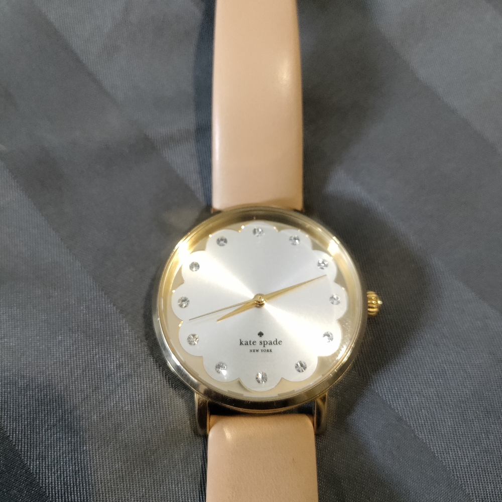 Kate Spade Gold and Tan Watch - Picture 4 of 6